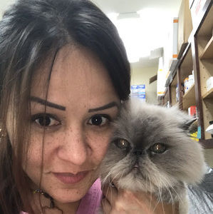 Meet your Posher, Ana karina
